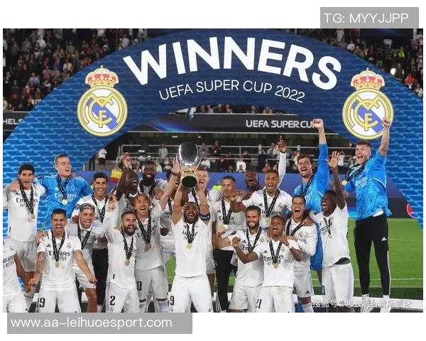 斯内德谈皇马众星加盟背后的竞争与离队压力