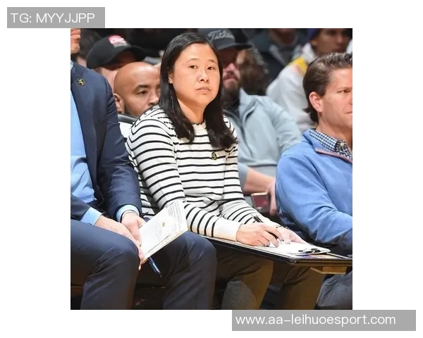 湖人管理层重申里夫斯重要性不会让场均28分球员打替补