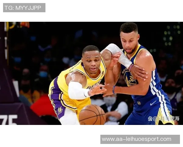 余华分析威少现状与库里关系若无库里威少仍可赚五千万