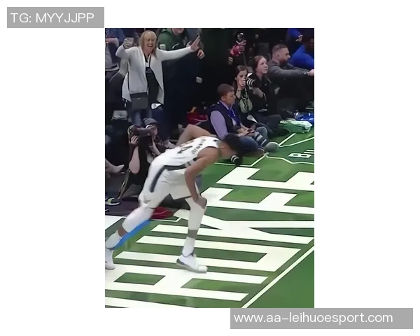 字母哥半场表现抢眼13分钟内砍下14分5篮板罚球全中展现实力