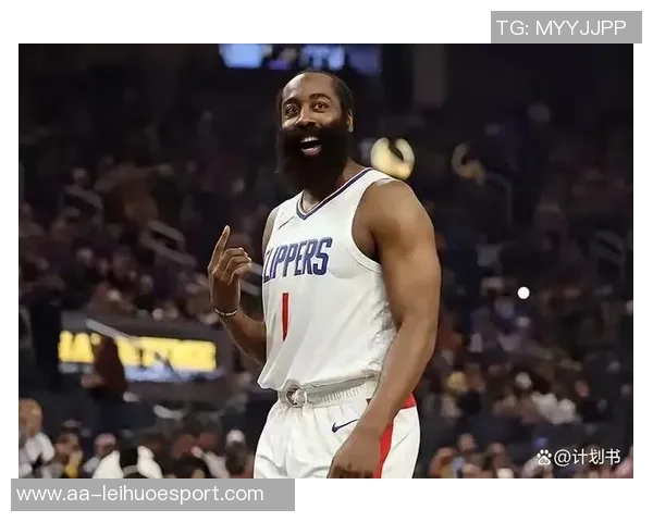 快船战胜黄蜂掘金轻松击败国王活塞力克雄鹿展现强大实力