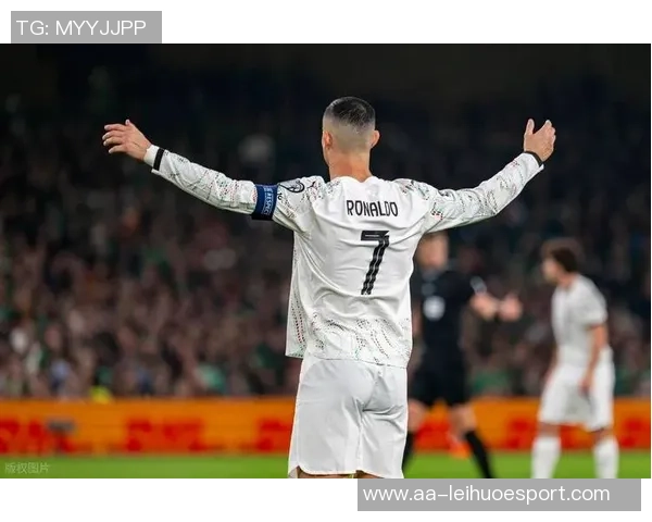 C罗坦言愿为国家队奉献一生不再效力任何俱乐部 C罗坦言愿为国家队奉献一生不再效力任何俱乐部