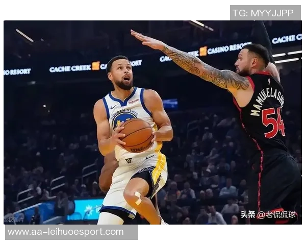 勇士队三分球狂潮创赛季新高库里表现却意外低迷仅进一球 勇士队三分球狂潮创赛季新高库里表现却意外低迷仅进一球